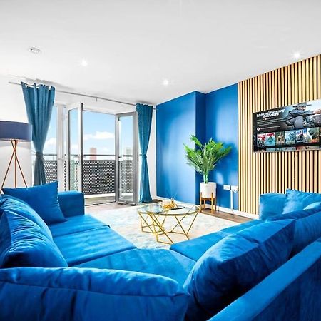 Top Floor City Centre Apartment - Sleeps 7 - 4 Beds - With Balcony And Parking - Smart Tv'S On Each Bedroom Wall - 5 Mins From Bullring, Selfridges, Moor Street Station - By Zena Stays Birmingham Exterior foto